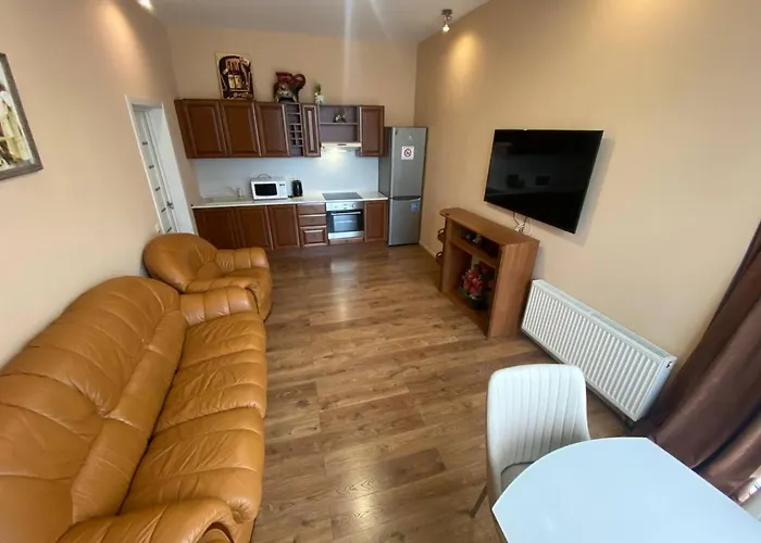Apartment On Dragomirova