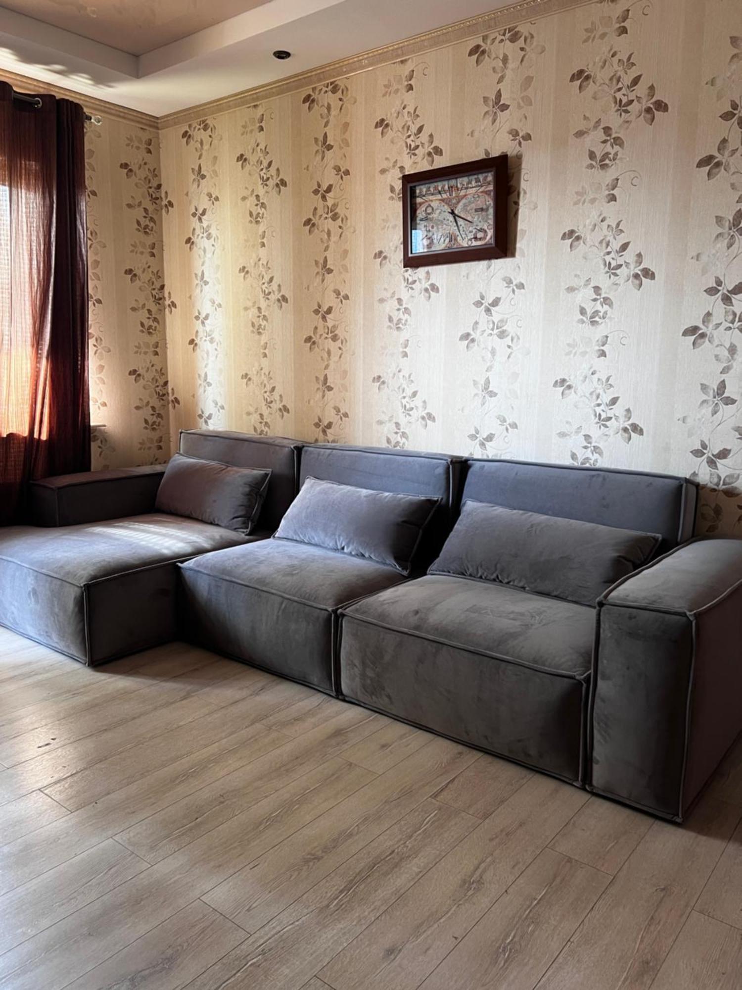 Apartment On Dragomirova *